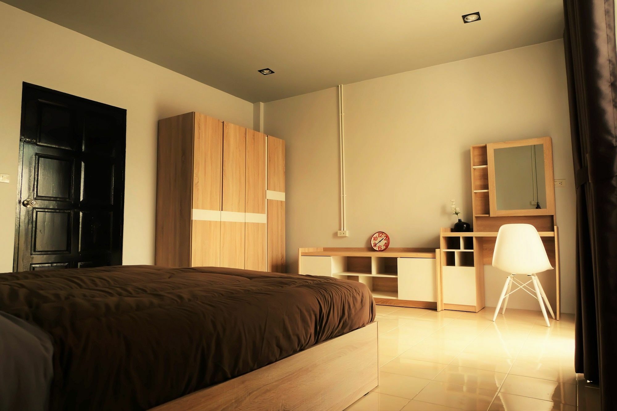 Nanrada Hometel Krabi town المظهر الخارجي الصورة